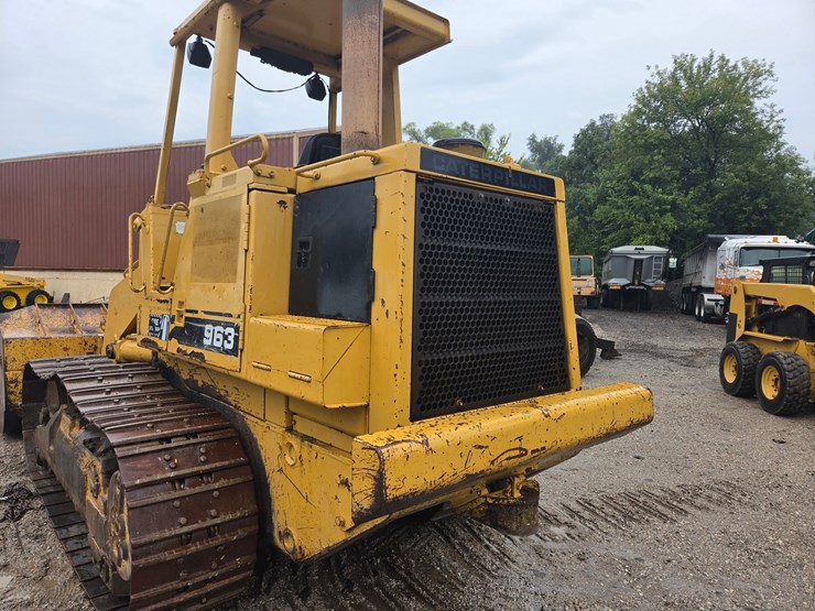 caterpillar-963-image-22
