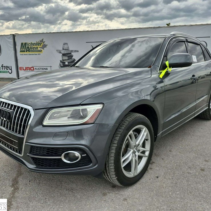 2013 AUDI Q5