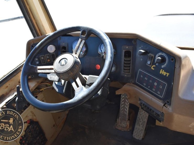 1997-caterpillar-d250e-ii-image-39