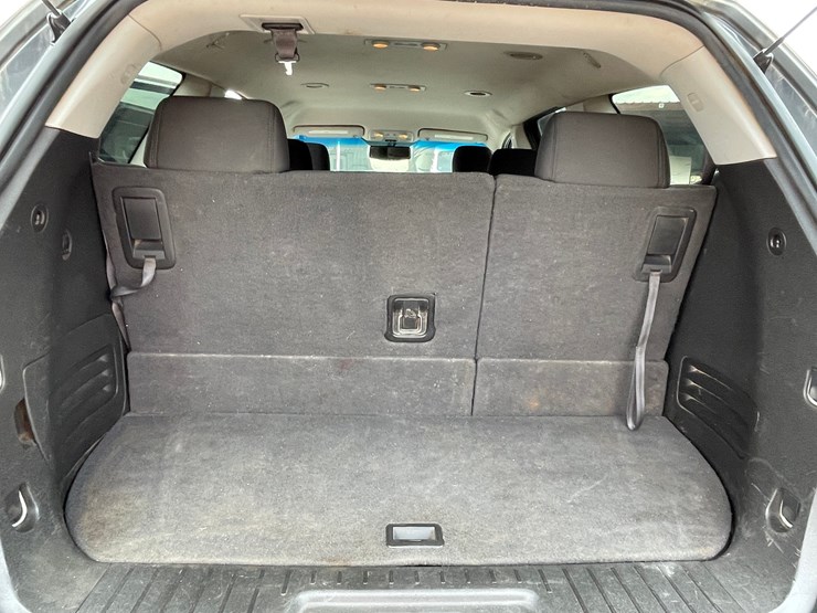 2010-chevrolet-traverse-image-110