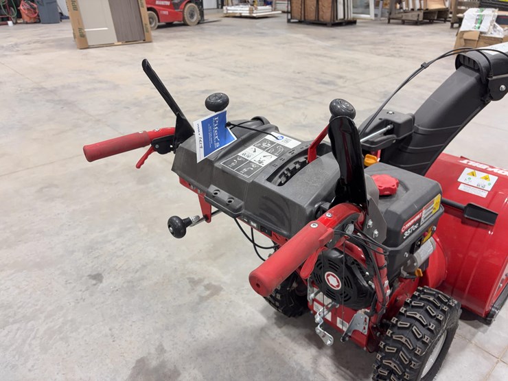 troy-bilt-snow-blower-image-9