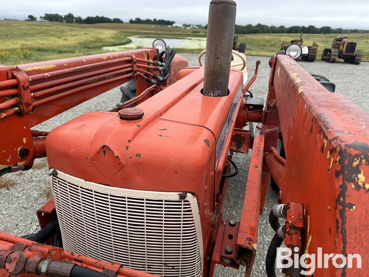 1963-allis-chalmers-d17-image-13