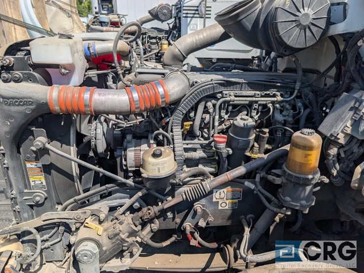 2014-peterbilt-386-image-26