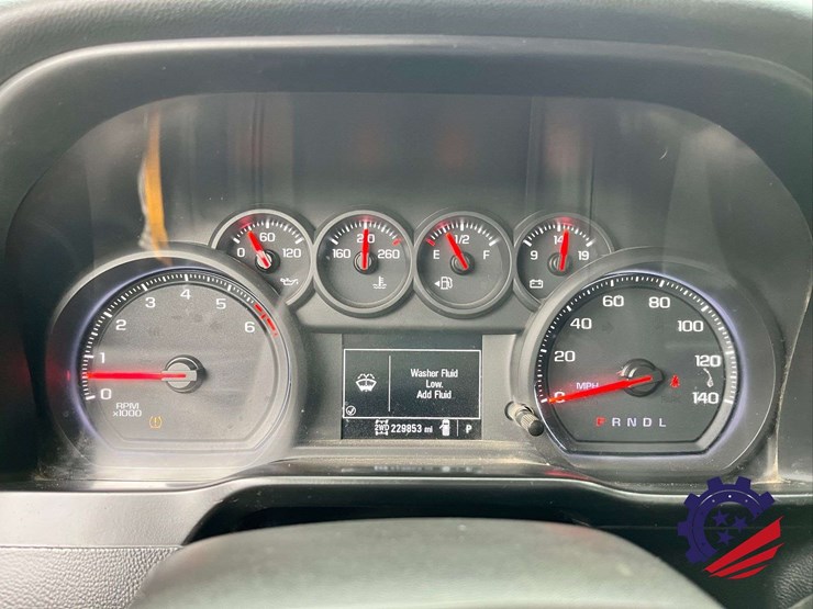 2019-chevrolet-silverado-4wd-pickup-truck-image-67