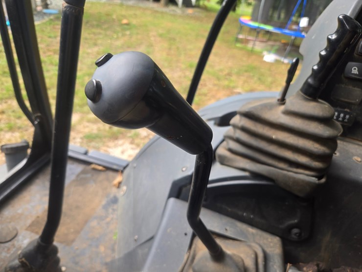 terex-tlb840r-image-41