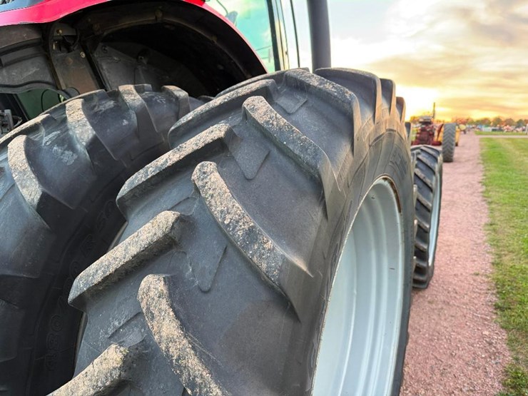 massey-ferguson-8670-image-12
