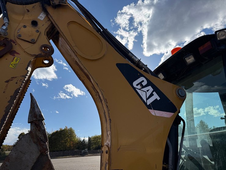 caterpillar-420e-image-59
