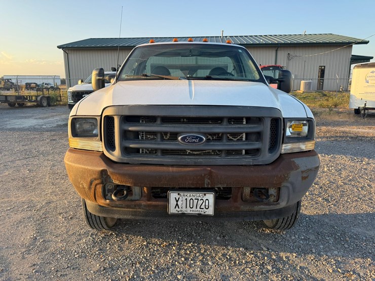 2003-freightliner-fld120-image-87