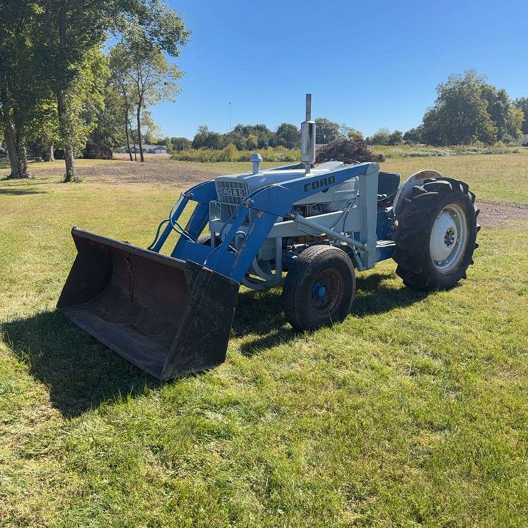 FORD TRACTOR