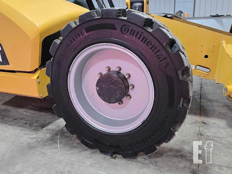 2018-caterpillar-tl1255d-image-25