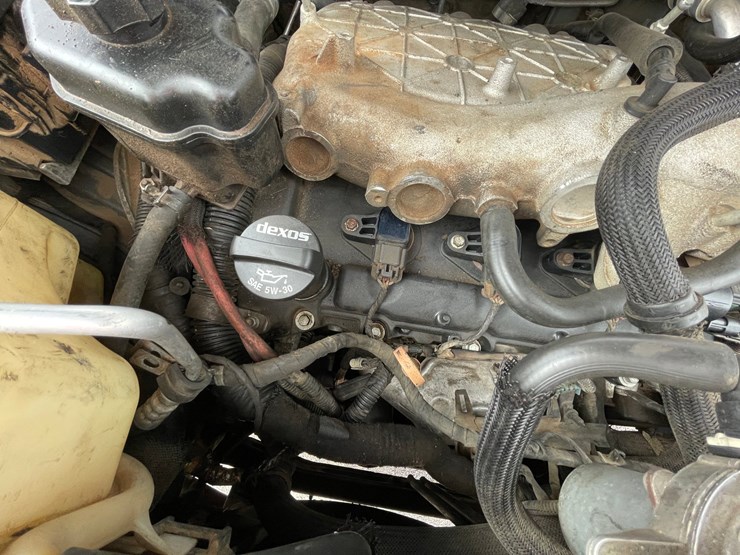 #2768-•-2001-toyota-camry-(title-in-delay)-image-178