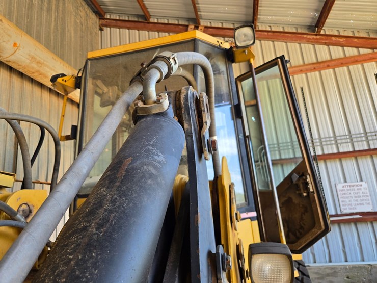 caterpillar-it18f-image-59