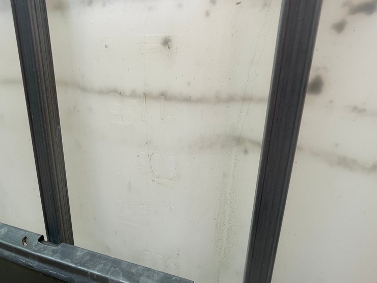 #3043-•-caged-poly-water-totes-image-10
