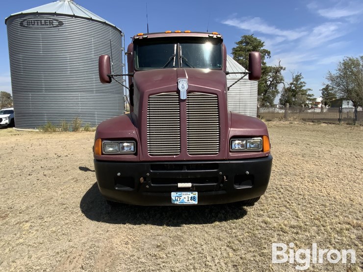 2000-kenworth-t600-image-2