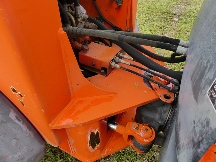 kubota-r520s-image-12