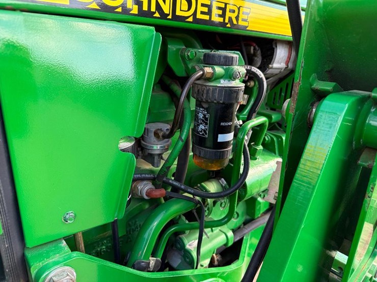 john-deere-6403-image-29