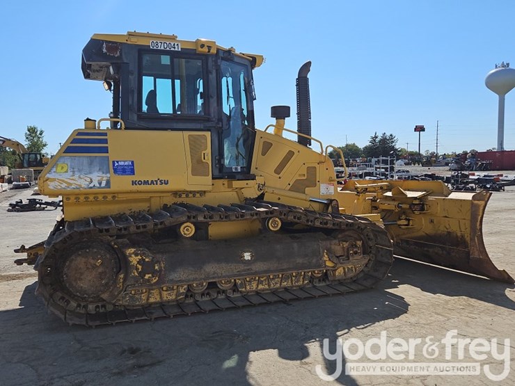 2015-komatsu-d61pxi-23-image-7
