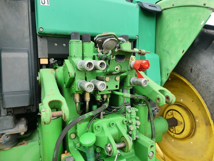 john-deere-6420-image-6