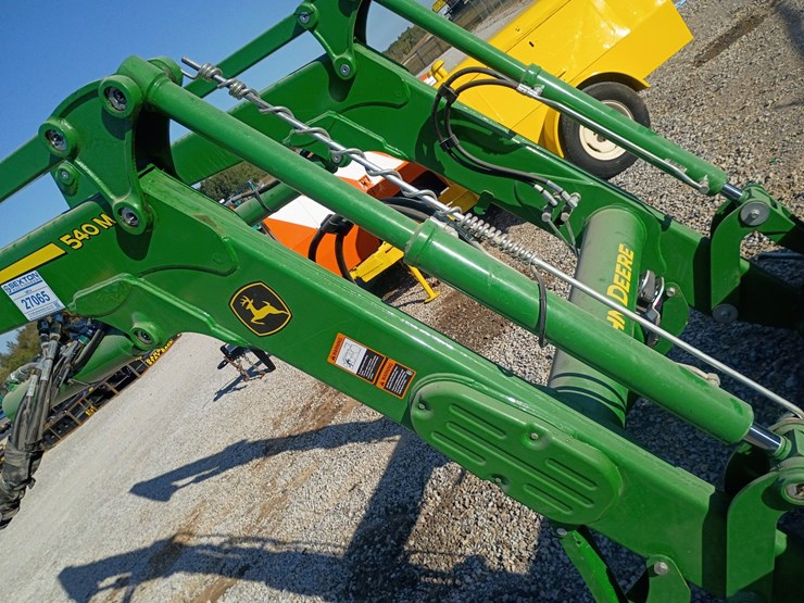 2023-john-deere-540m-image-15