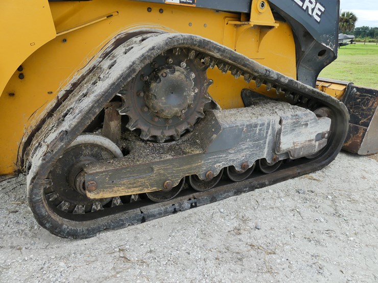 deere-317g-image-6