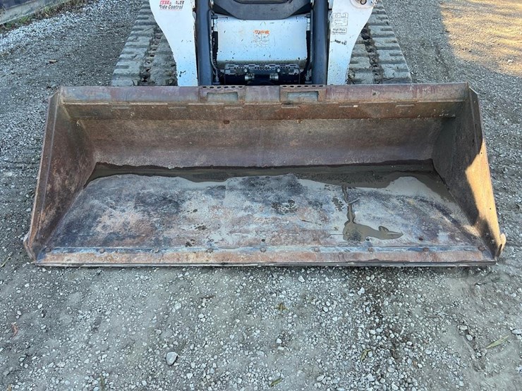 2020-bobcat-t770-image-11