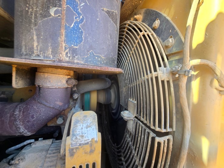 2006-caterpillar-963c-image-25