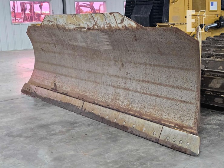2021-caterpillar-d4-lgp-image-9