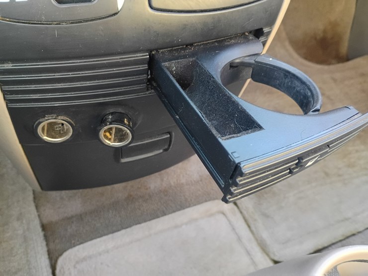 2006-toyota-sienna-image-40