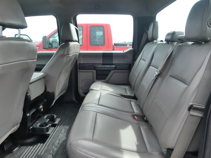 2017-ford-f250-xl-image-9