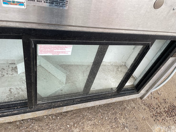 #4686-•-hussmann-refrigerated-display-case-image-8