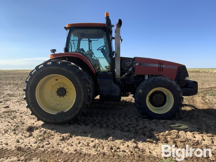 2005-case-ih-mx285-image-4