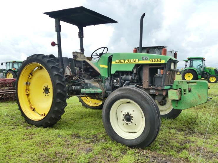 john-deere-5105-image-1