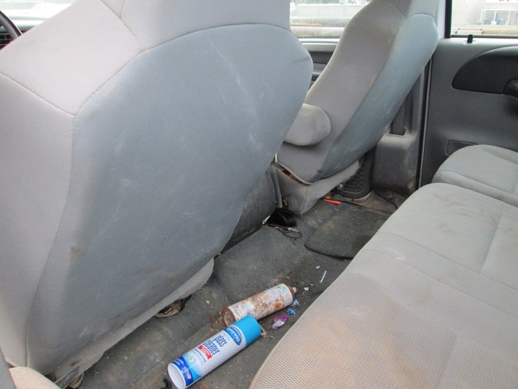 2004-ford-f350-image-24