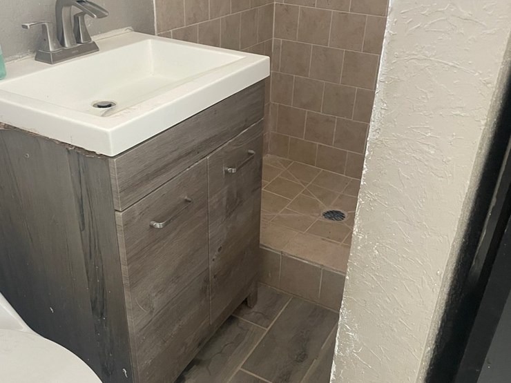 #1006-•-container-tiny-home-(offsite-in-el-paso,-tx)-image-23