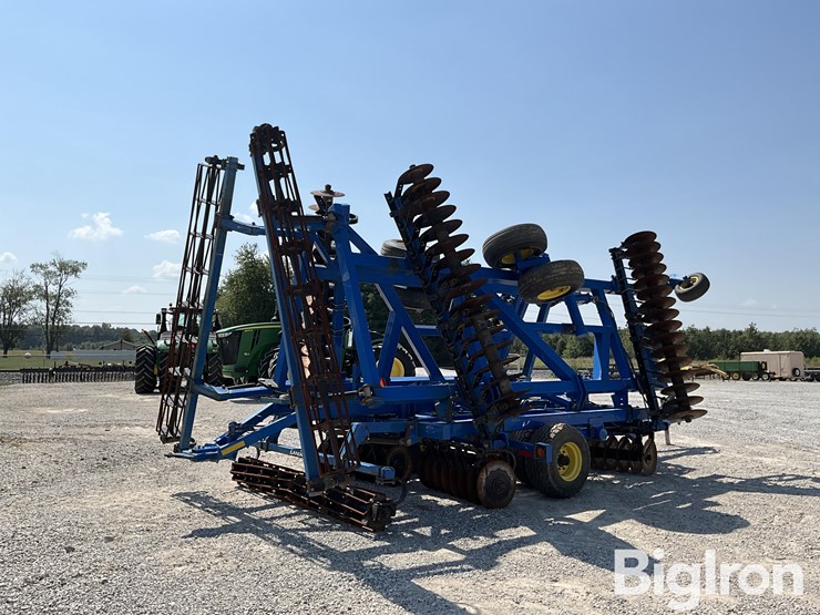 2012-landoll-7431-29-image-5
