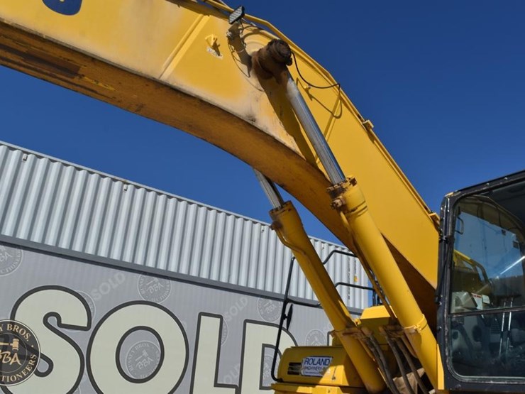 2019-komatsu-pc490-lc-11-image-29