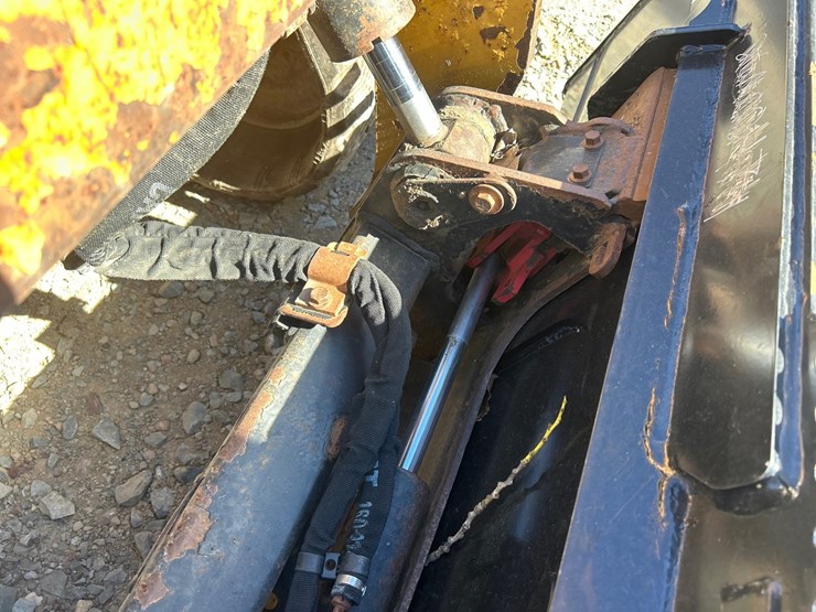 caterpillar-299d-image-15