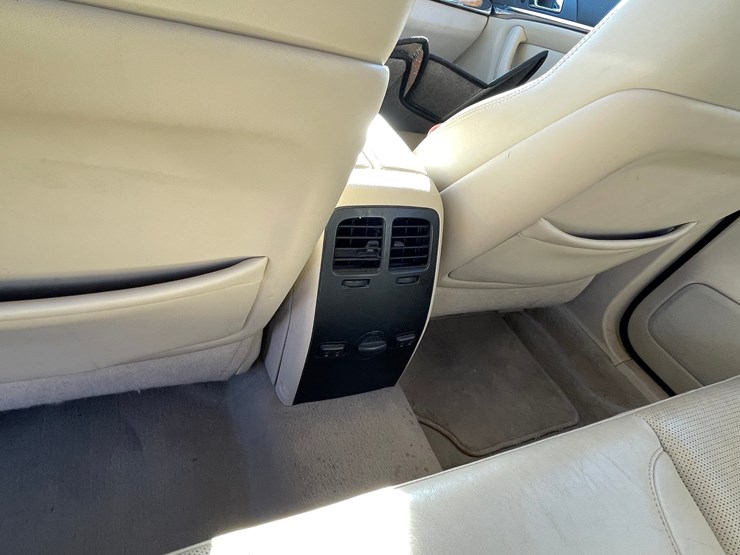 #2759-•-2010-lincoln-mks-(has-nm-title)-image-29