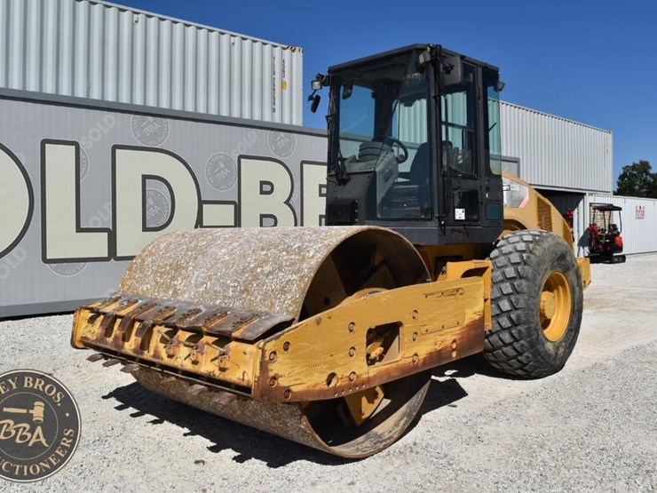 2009-caterpillar-cs56-image-2