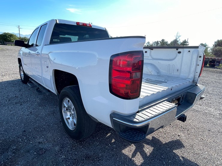 #2754-•-2015-chevrolet-silverado-(title-in-delay)-image-105