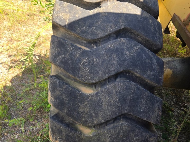 caterpillar-930-image-72