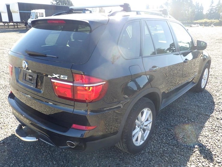 2011-bmw-x5-image-5