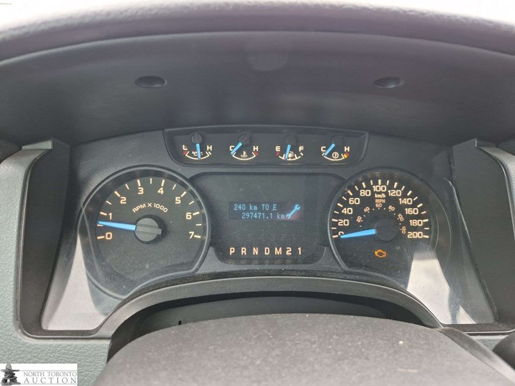 2011-ford-f150-image-11
