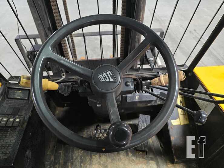 2020-jcb-930-image-14