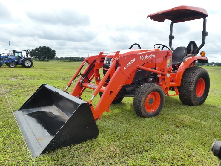 kubota-l3301-image-2