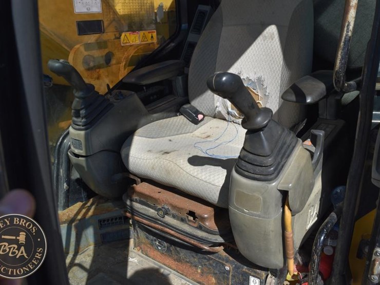 2007-caterpillar-328d-lcr-image-66