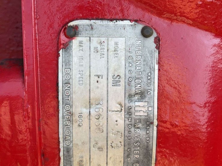 1953-farmall-super-m-image-35