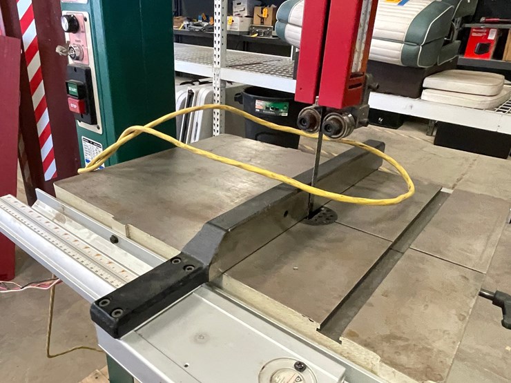#4645-•-grizzly-g0640x-bandsaw-image-9