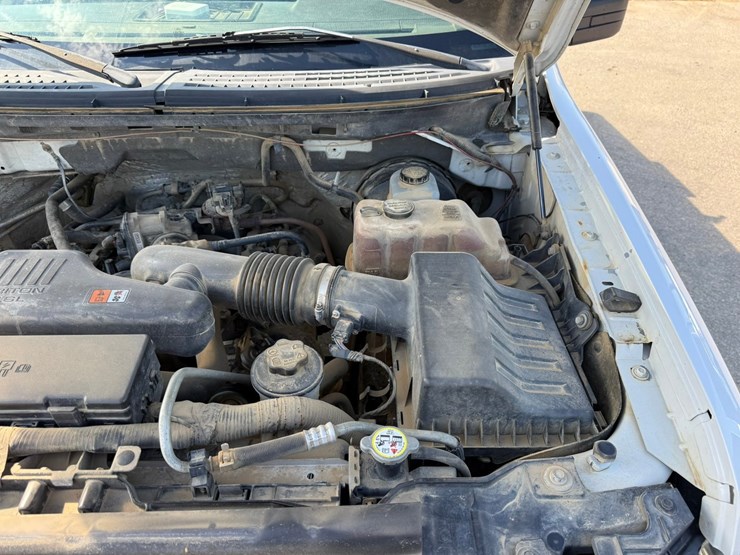 2010-ford-f150-image-32