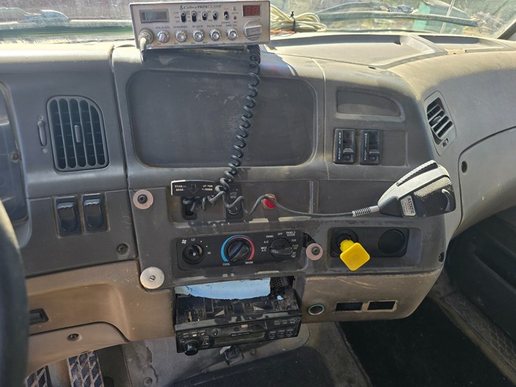 2001-sterling-l8500-image-67